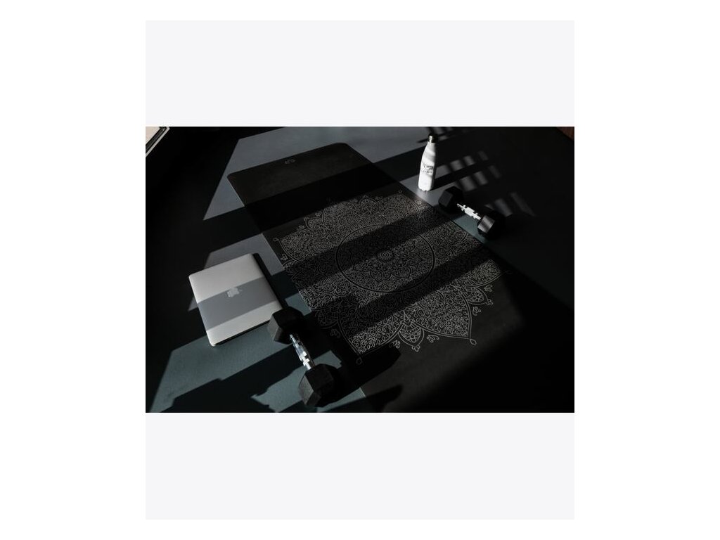 YOGGYS Profesionálna protišmyková podložka na jogu MANDALA SILVER 183x68x0,5cm, čierna