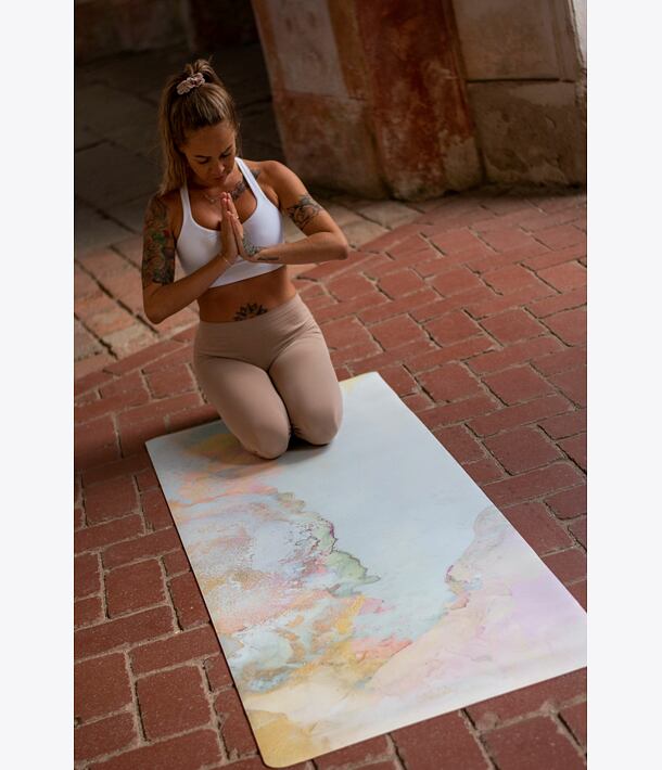 YOGGYS Prostišmyková podložka na jogu ČISTÁ RADOSŤ 183x68x0,5cm